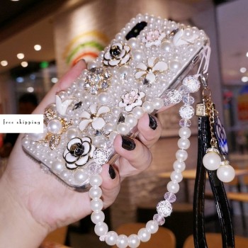 Handmade Crystal Phone Case for iPhone 14 15 Plus Pro Max Case Luxury Pearl Phone Cover Unique Pearl & Flower Design